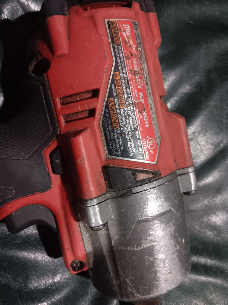 Milwaukee FUEL Impact Wrench - photo 3