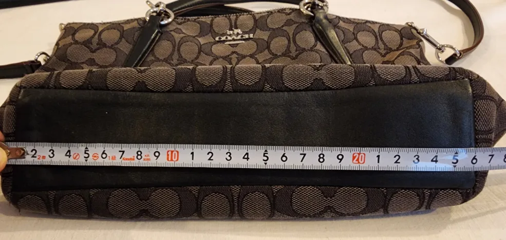 Coach Signature Small Satchel image indicator(5)