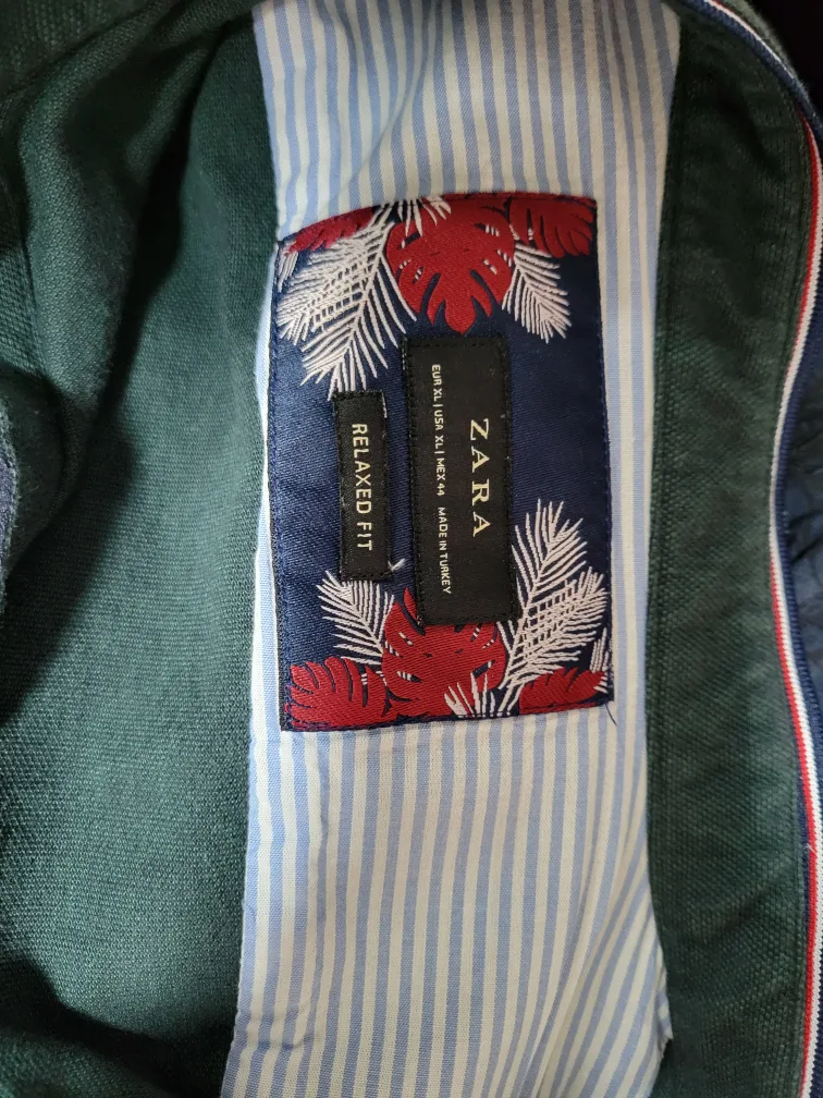 Zara Men's Green Long Sleeve Shirt with Patches image indicator(8)