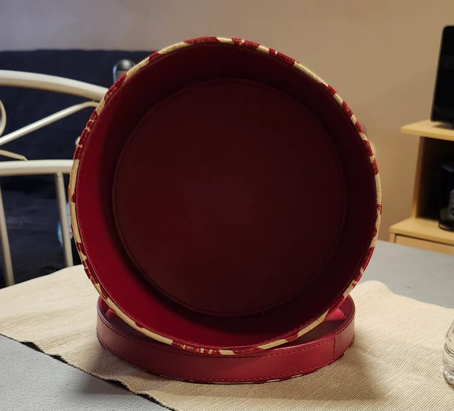 Indigolite Round Decorative Felt Box image indicator(4)