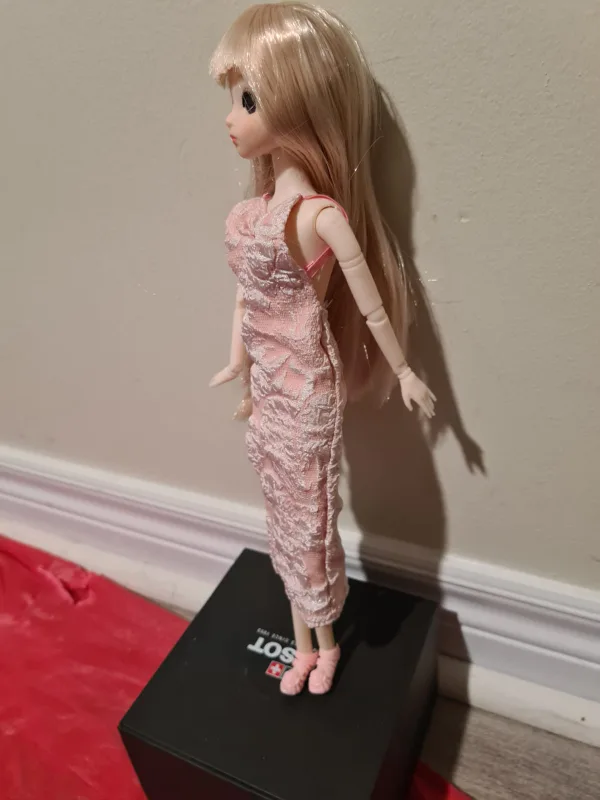 Articulated Doll with Strawberry Blonde Hair & inset glass eyes image indicator(9)