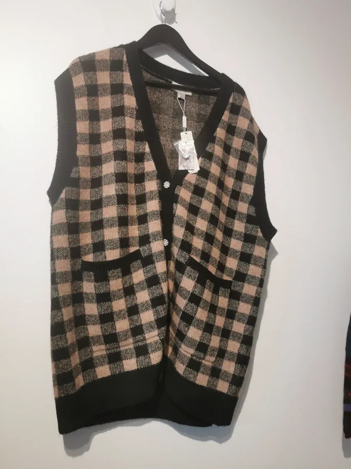 new with tags extra large oversized vest image indicator(2)