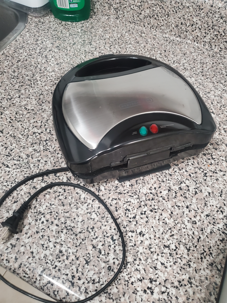 Black+Decker Electric Sandwich Maker - photo 3