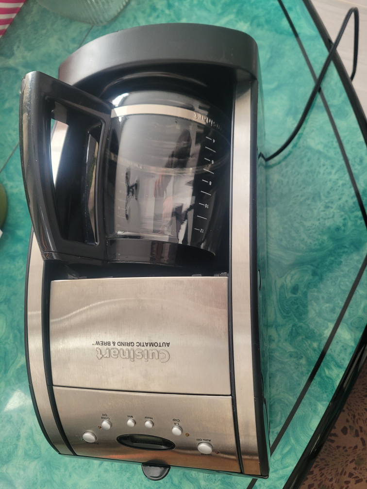 Cuisinart Automatic Grind and Brew Coffee Maker - photo 4