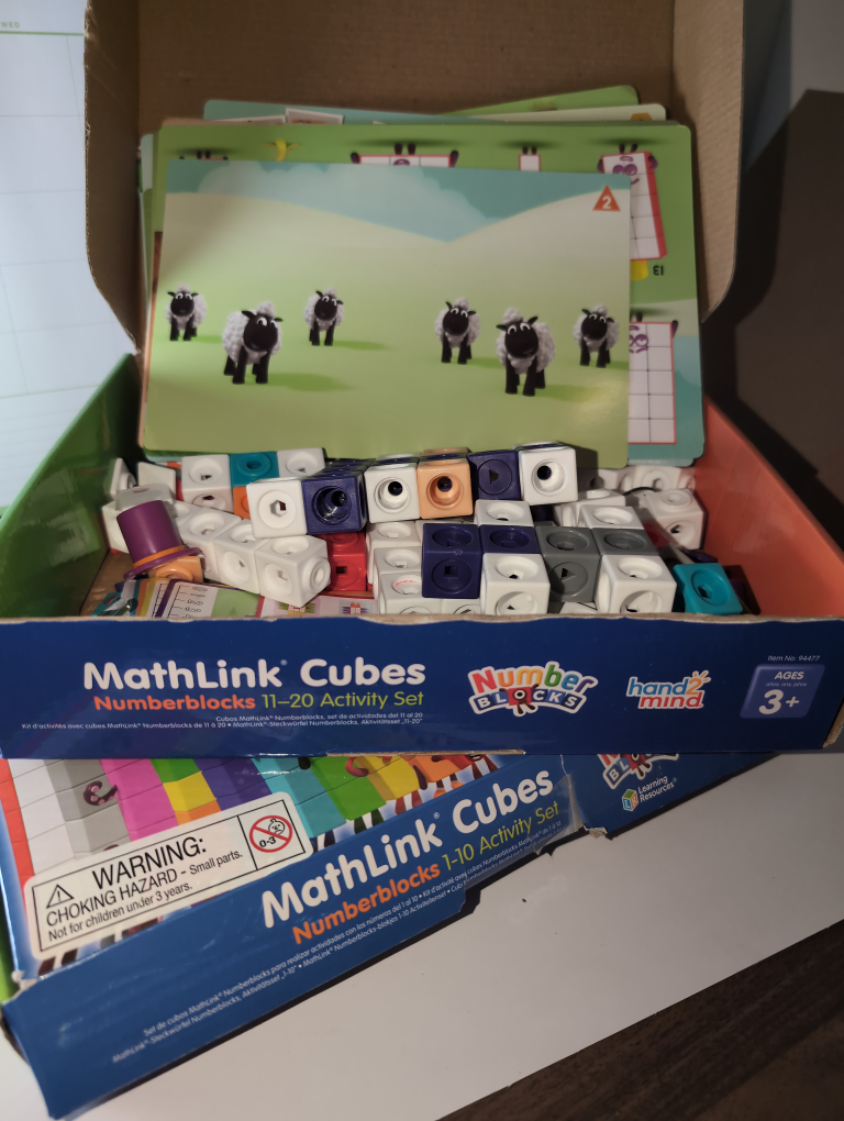 Numberblocks MathLink Cubes 1-20 Activity Set - photo 2