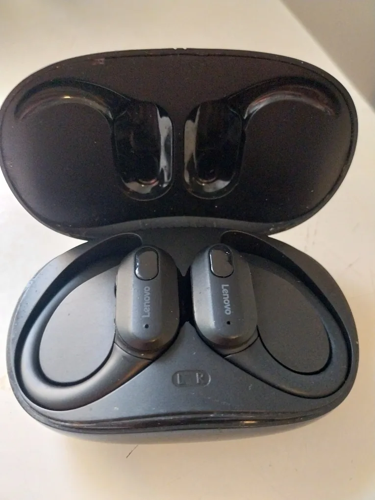 Lenovo Wireless Earbuds image indicator(2)