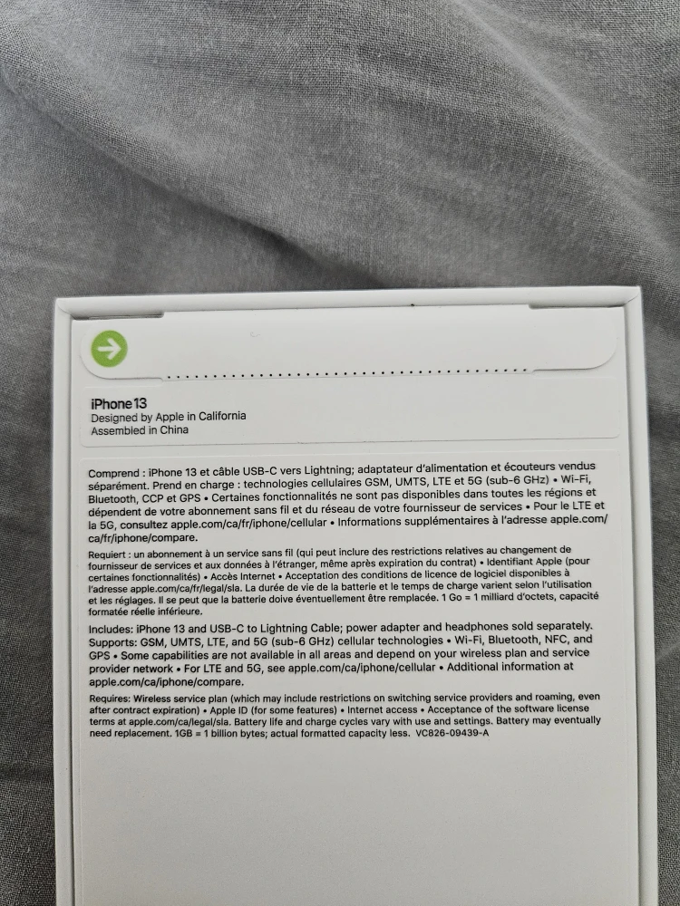 Brand New iPhone 13 128 GB Midnight - photo 2