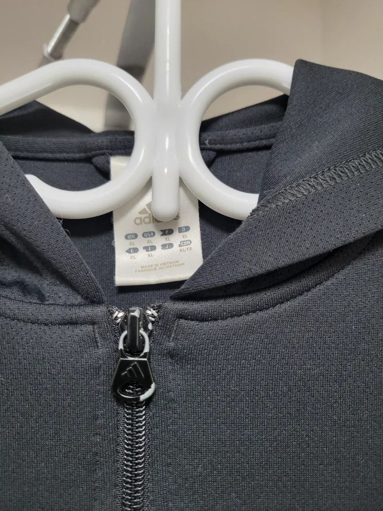 Adidas Black Zip Up Hoodie image indicator(4)