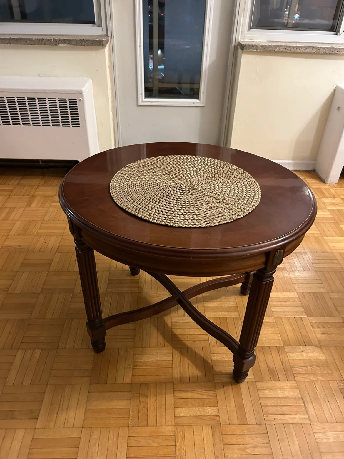 Round Wooden Coffee Table image indicator(2)