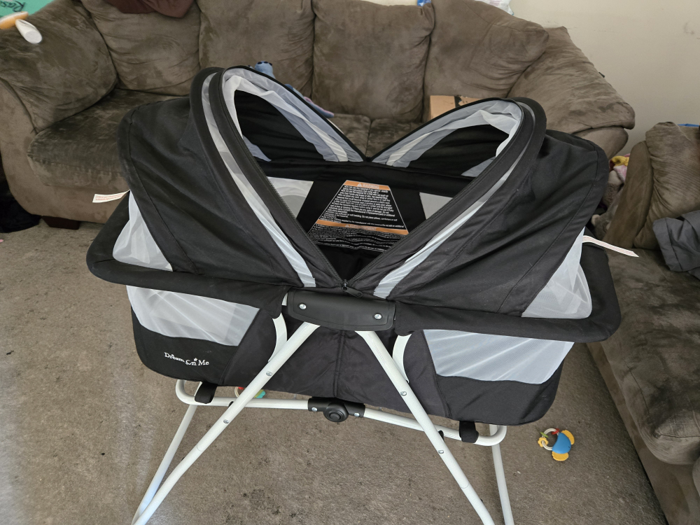 Dream On Me Portable Bassinet - photo 4