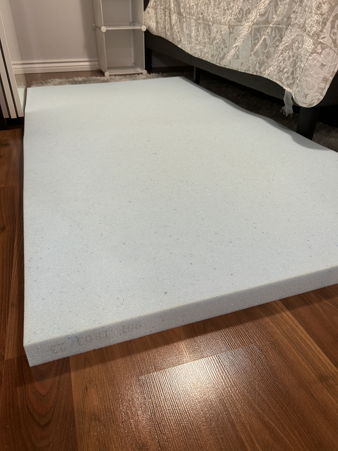 Mattress topper, 2 inch memory foam - photo 3