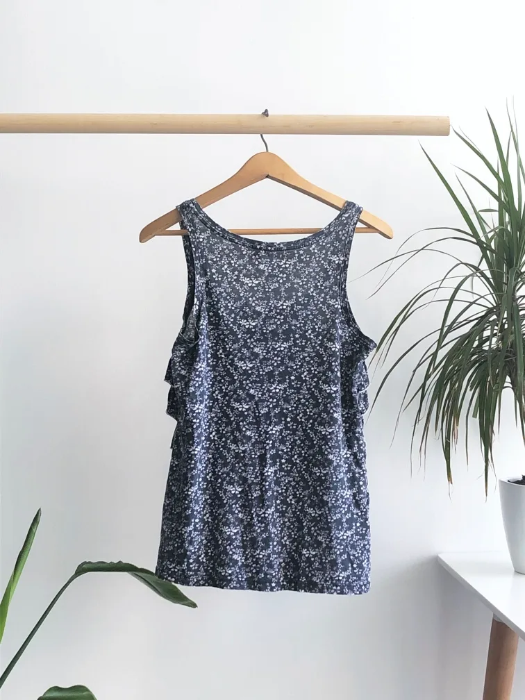 100% Cotton Floral Tank Top image indicator(2)