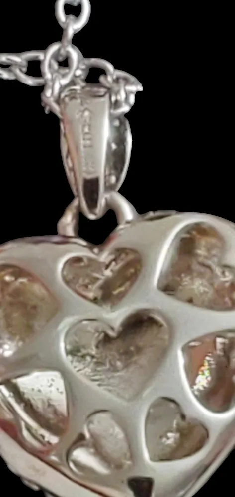 Silver Heart Necklace image indicator(4)