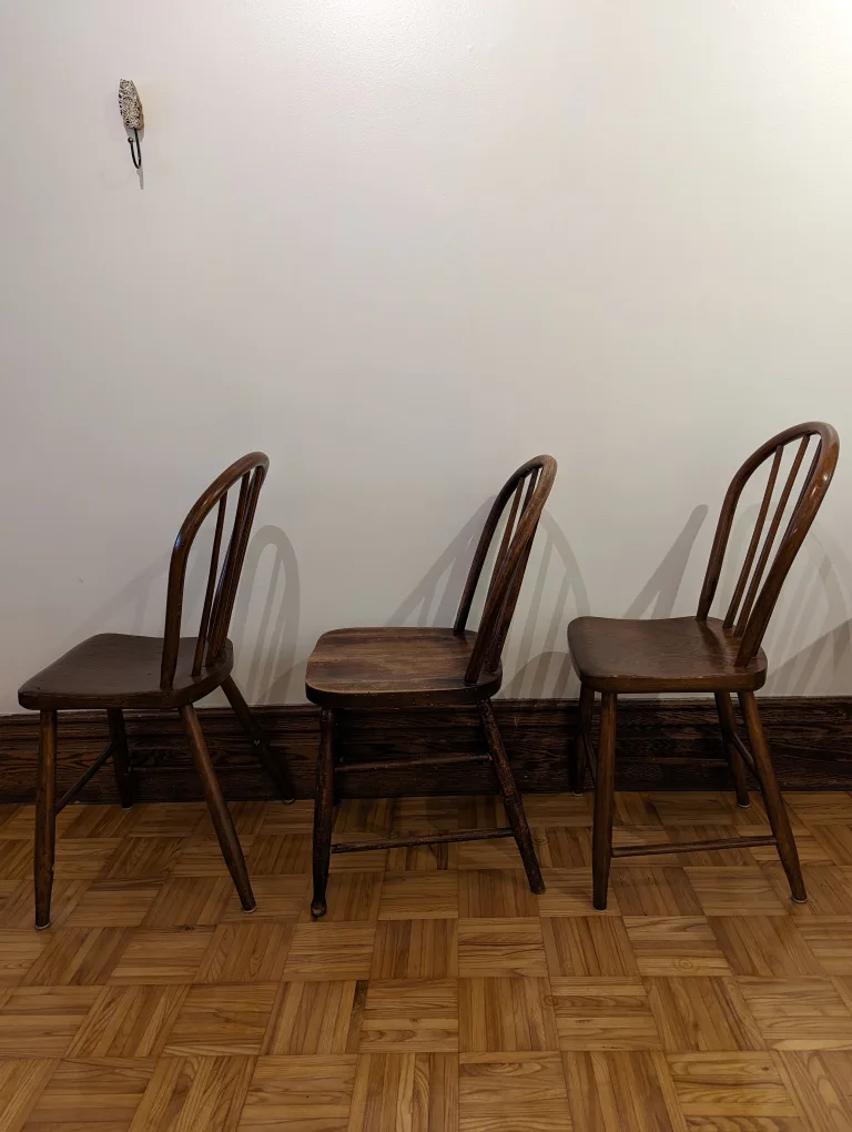 Wood table and chairs image indicator(7)