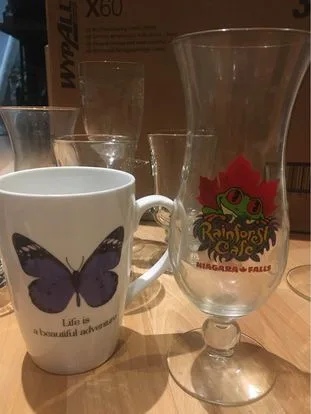 Assortment of Mugs and Glasses image indicator(5)
