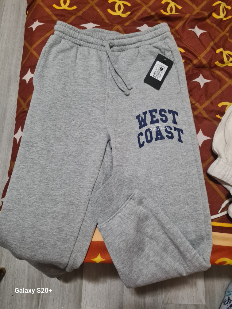 FREE WARM JOGGER PANTS - photo 3