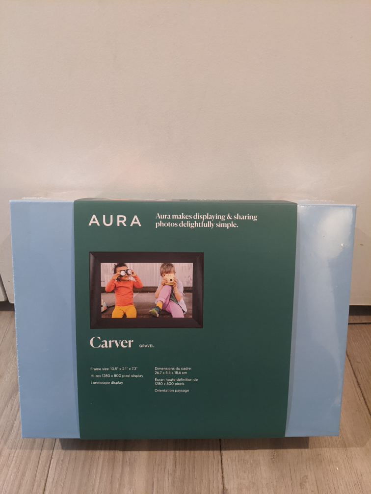 Aura Carver Digital Photo Frame