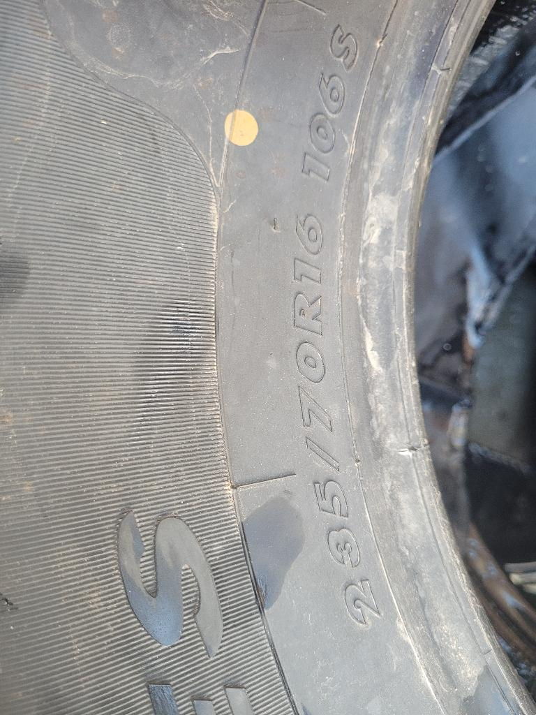 Winter Tires 235/70R16 - photo 4