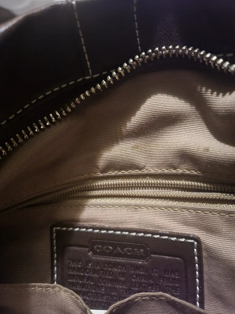 Coach Leather Shoulder Bag image indicator(3)