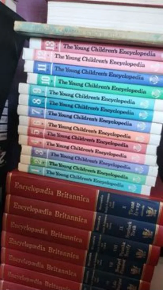 #freecycle Encyclopaedias image indicator(2)