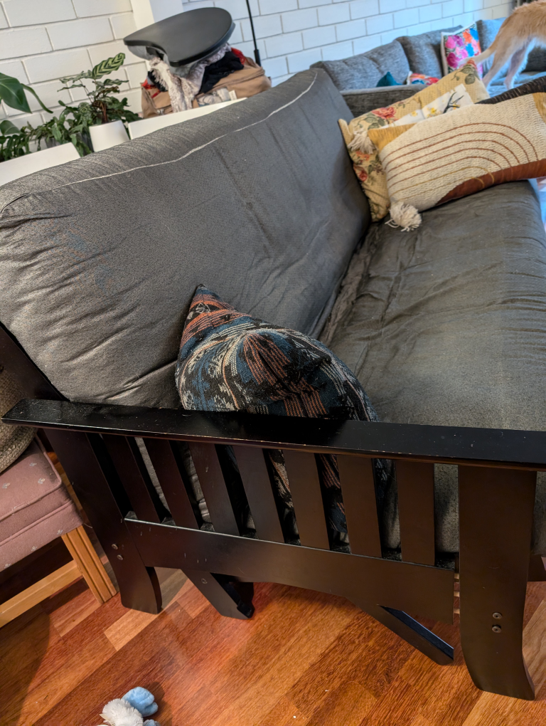 futon with frame - photo 2