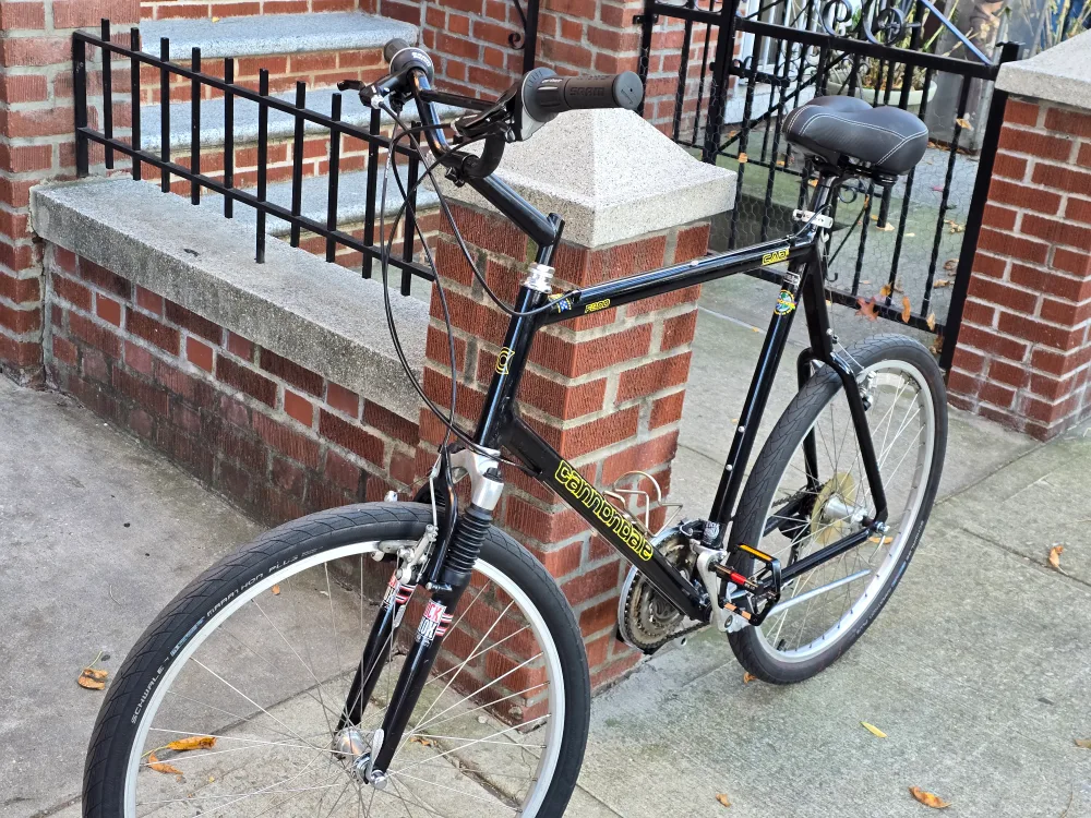 Cannondale Cad 1 F300 61cm Mountain Bike image indicator(5)