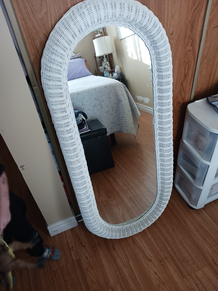 White Wicker Full-Length Mirror - photo 2