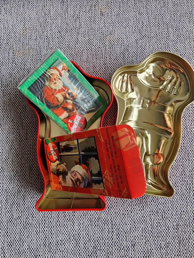 Vintage Coca-Cola Santa Tin with 2 Decks of Playing Cards image indicator(3)