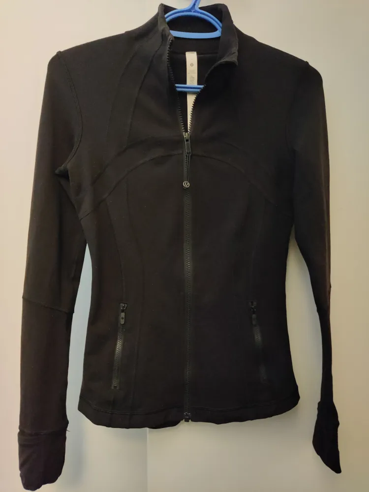 lululemon black define jacket size 4 thumbnail