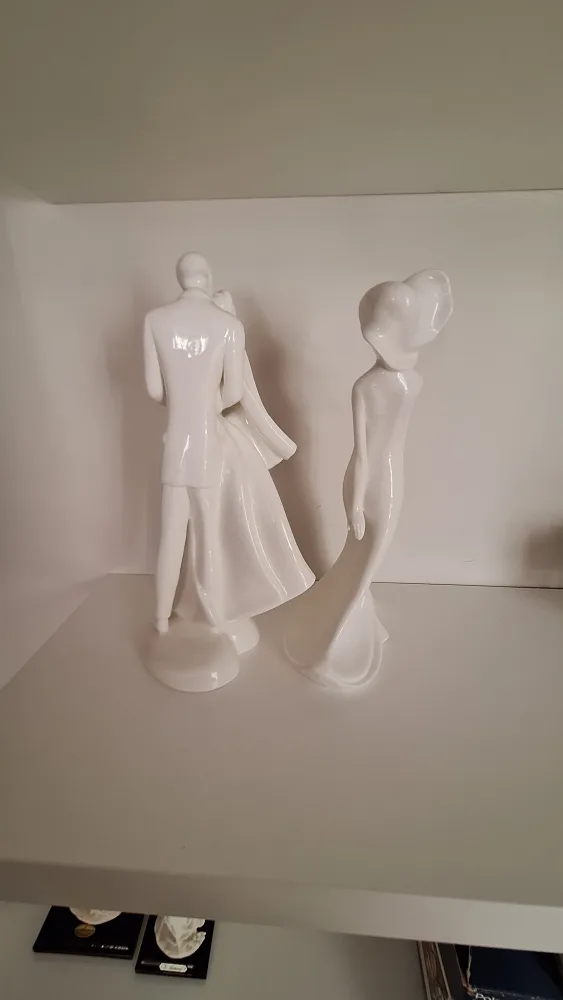 Royal Doulton Figurines - Images Figurines image indicator(5)