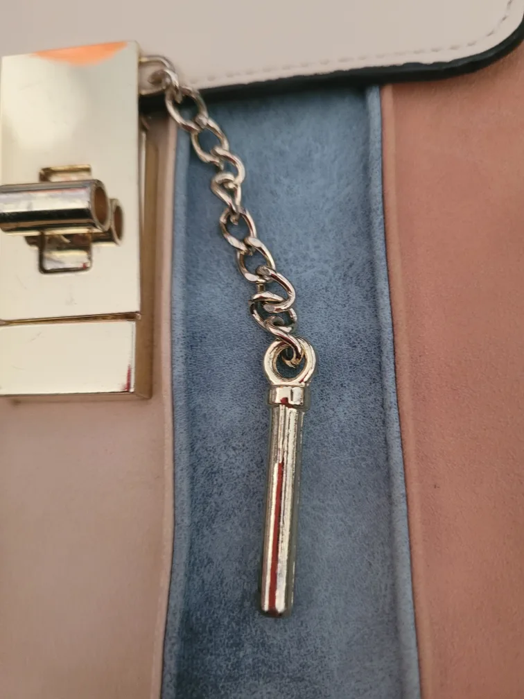 Small Shoulder Bag image indicator(2)