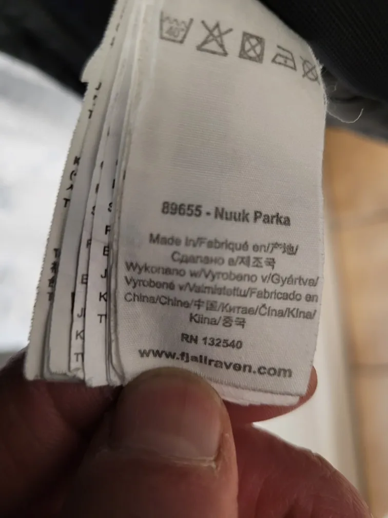 Fjällräven Women's Winter Jacket image indicator(7)