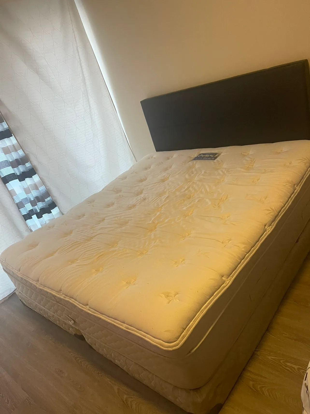King Size Mattress Set with Headboard thumbnail
