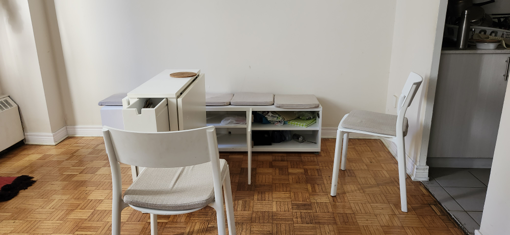 White Extending Table and Chairs very high quality and durable - photo 3