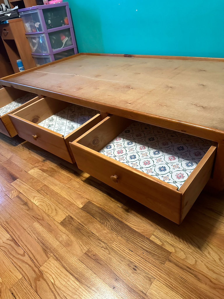 Twin Platform Bed Frame with 3 Drawers - photo 2