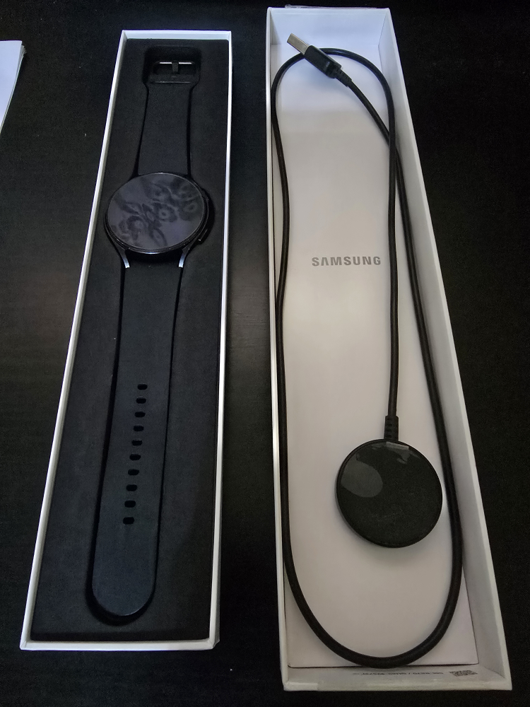 Samsung Galaxy Watch 4 - photo 2
