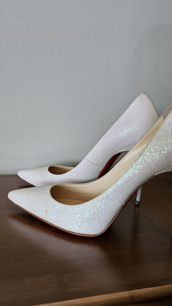Christian Louboutin So Kate White Glitter Pumps - photo 4
