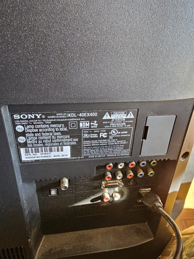 #freecycle-Sony 40 inch LCD TV - photo 2
