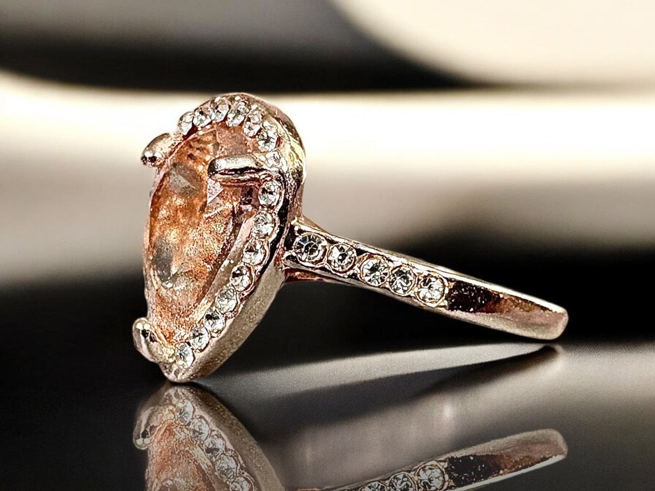 Rose Gold Pear Shaped Ring - photo 3
