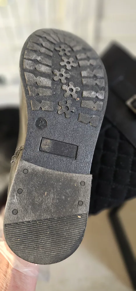 Black Knee-High Boots  size 2 image indicator(4)