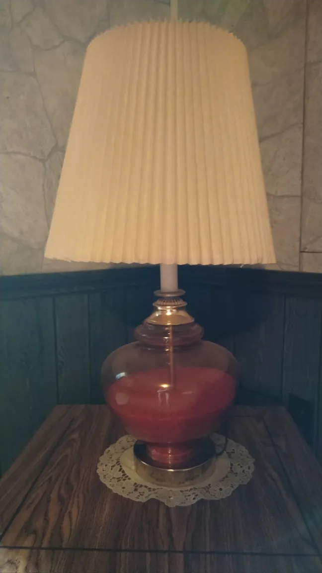 Vintage Table Lamp with Pleated Shade image indicator(3)