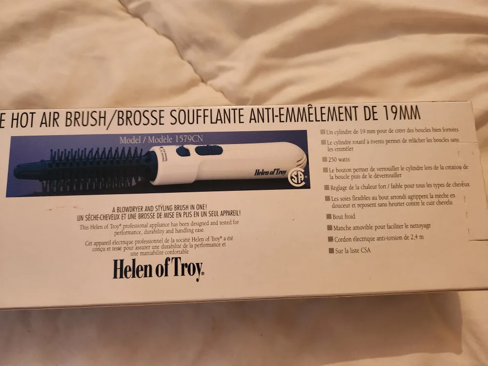 Helen of Troy 3/4" Tangle-Free Hot Air Brush image indicator(3)