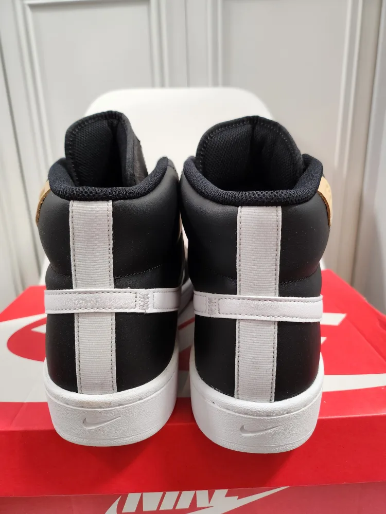 Nike Court Royale 2 Mid  (sz.12) image indicator(4)