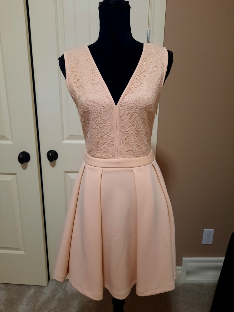 Women's Dynamite dress