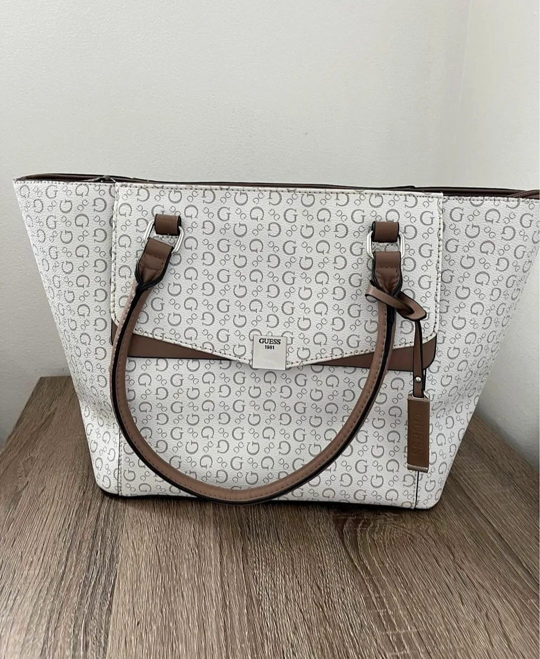 Guess Tote Bag thumbnail