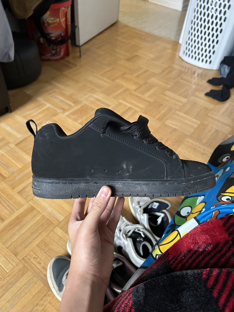 DC Shoes Black Skate Shoes