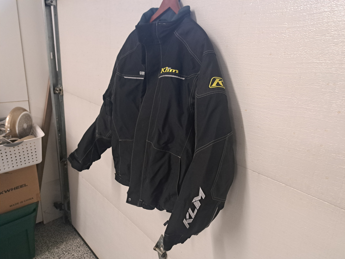 Klim 2 Pcs Gortex Snowmobile Suit large - photo 2