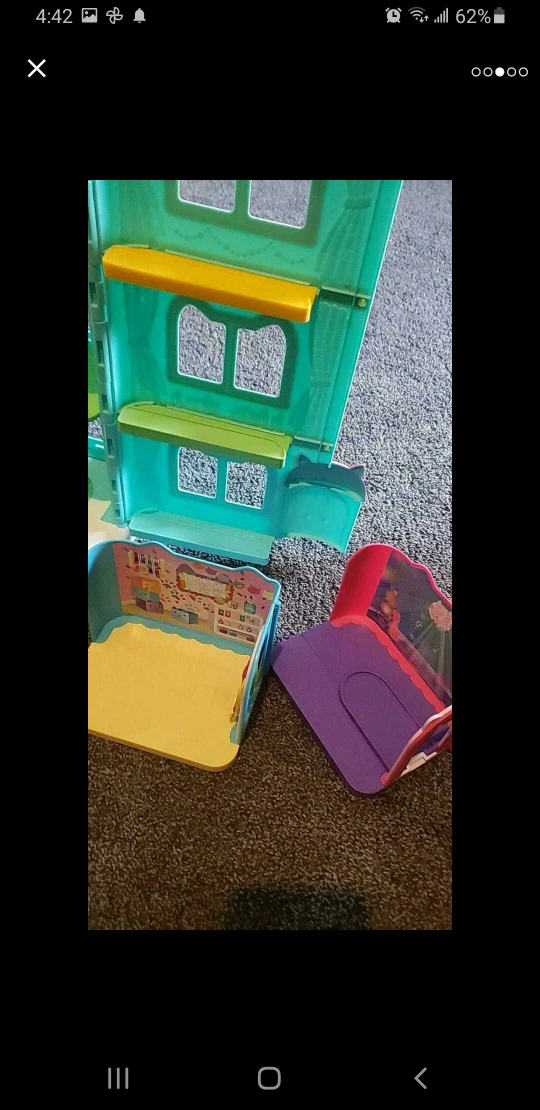 Gabby's dollhouse with 2 rooms - photo 3