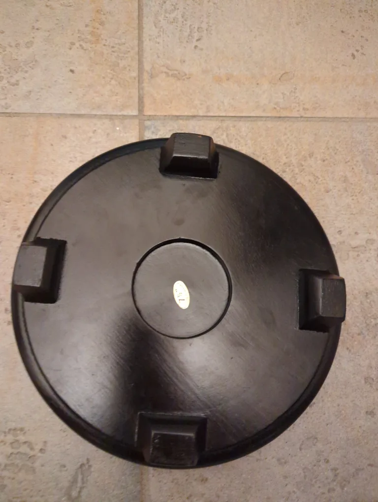 Black Wooden Pedestal Stand image indicator(2)