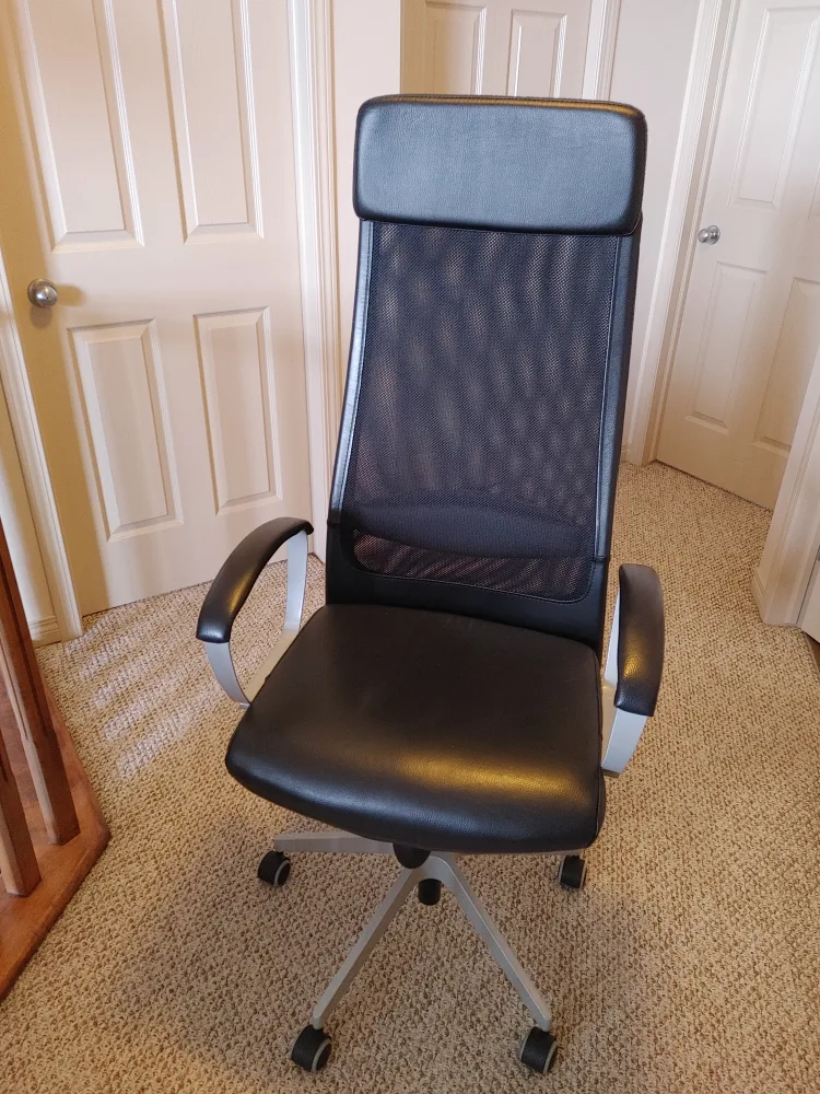 Tall and comfortable Office Chair image indicator(7)